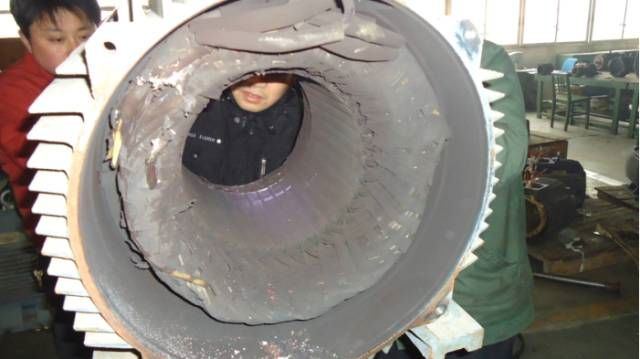 這臺(tái)電機(jī)燒機(jī)了，大伙來說說…-