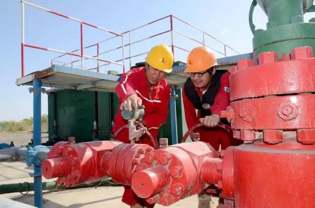 工廠的工人告訴你，應(yīng)該怎么安裝閥門（1）-