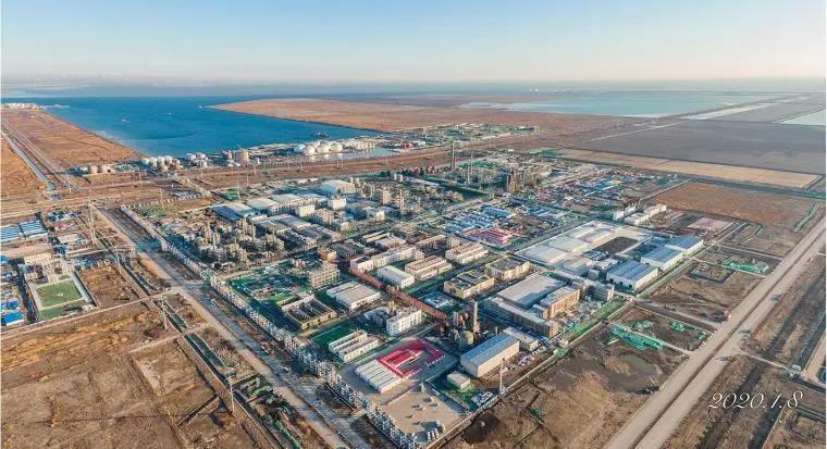 多個(gè)百億級(jí)超大項(xiàng)目按下快進(jìn)鍵，天津南港工業(yè)區(qū)唱響春天進(jìn)行曲-