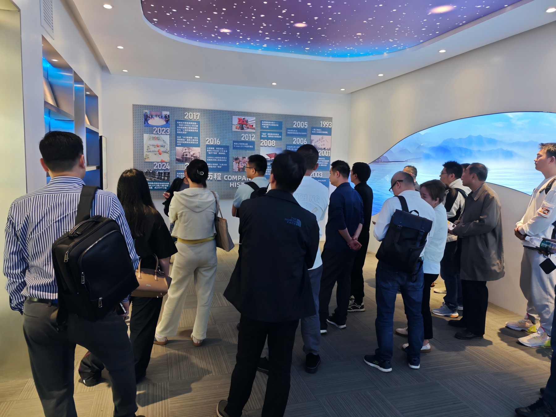 【世環(huán)通企業(yè)游學(xué)】走進(jìn)連成泵業(yè)集團(tuán)，解碼創(chuàng)新科技×綠色智造雙引擎-